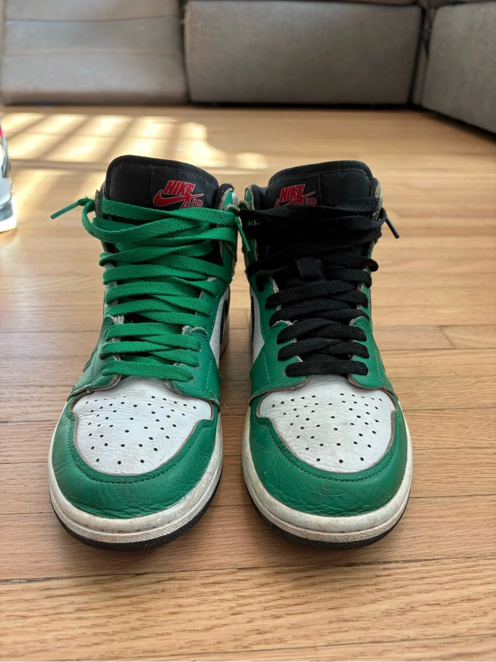 Air Jordan 1 Retro High ‘Lucky Green’ (Women's)